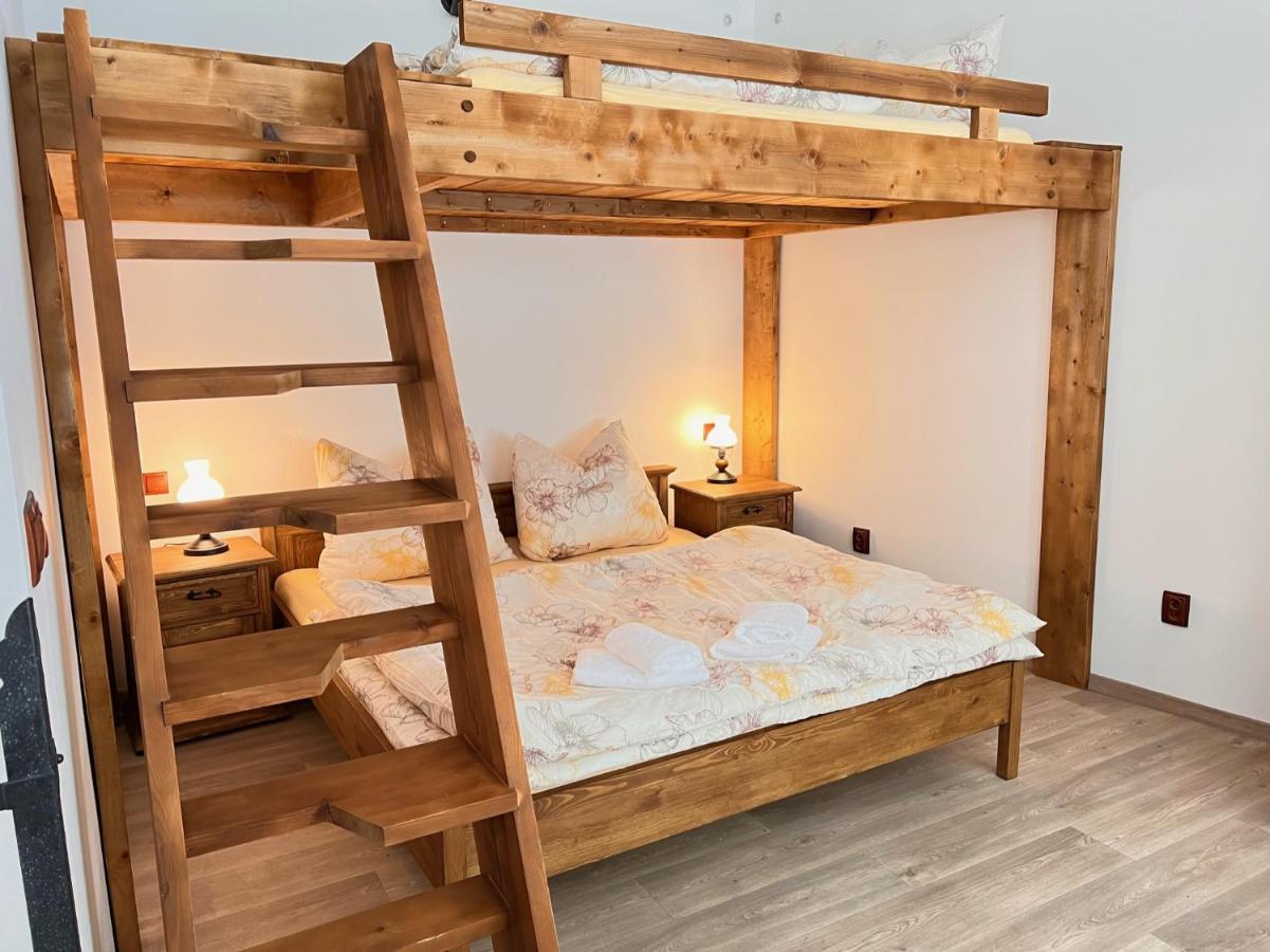 Pension Pod Skalou Hřensko Esterno foto