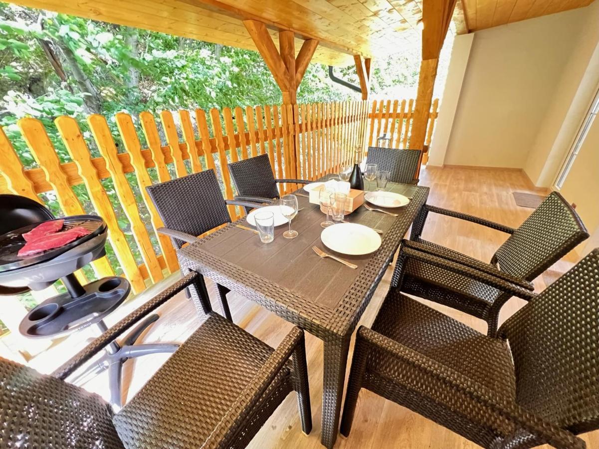 Pension Pod Skalou Hřensko Esterno foto
