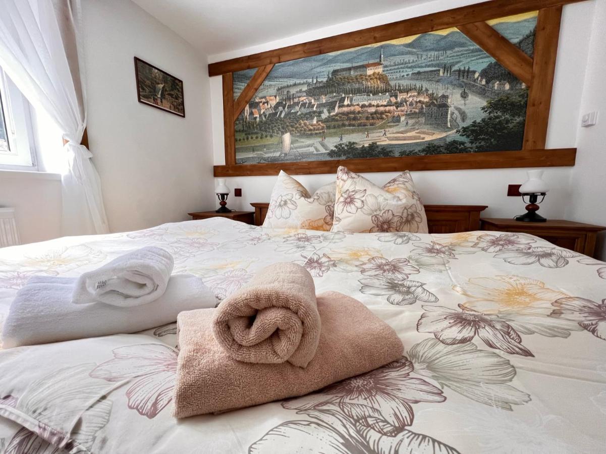 Pension Pod Skalou Hřensko Esterno foto