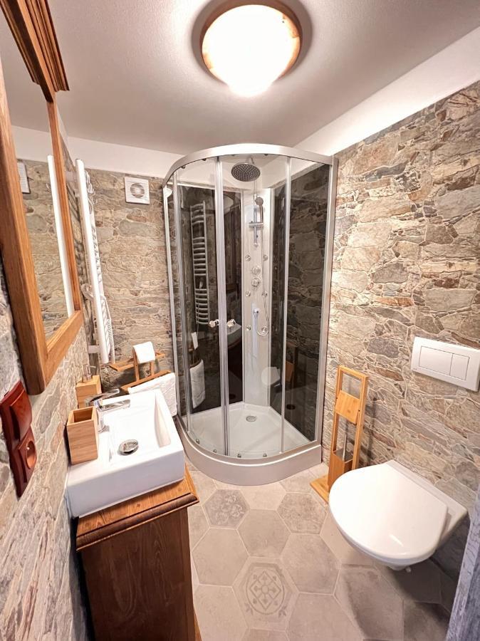 Pension Pod Skalou Hřensko Esterno foto